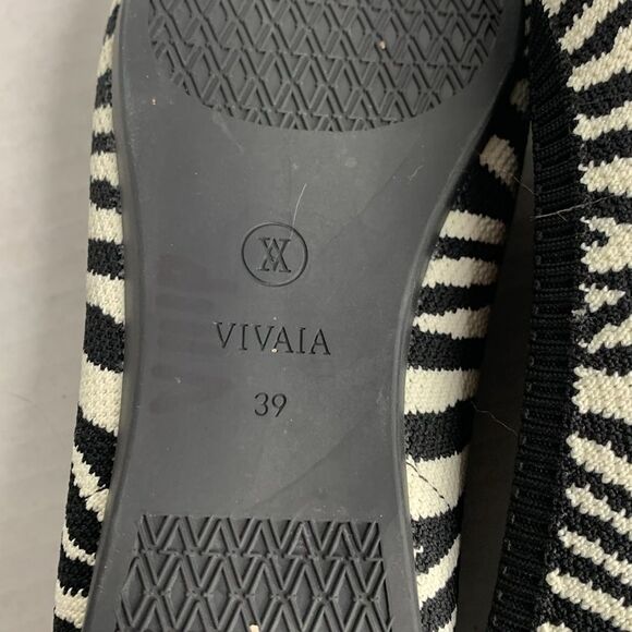Vivaia Aria zebra print woven pointed toe ballet flats - Picture 12 of 13